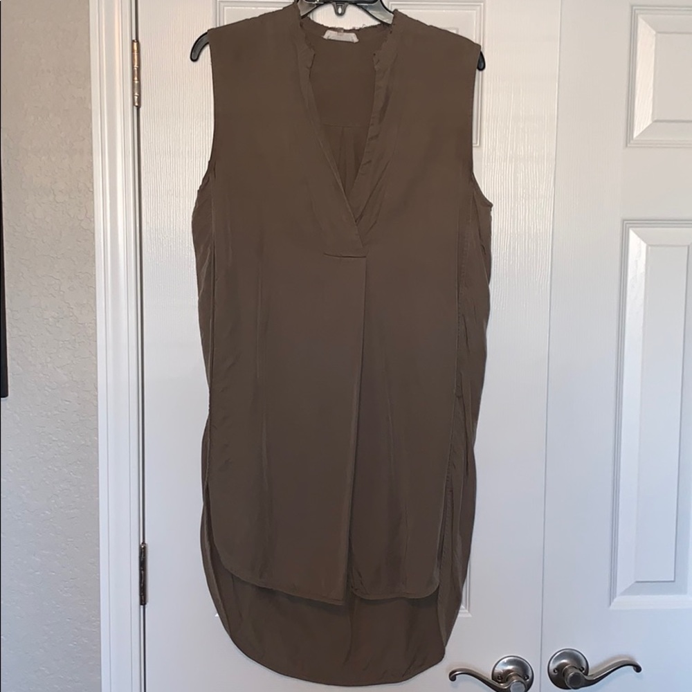 Olive sleeveless shift dress